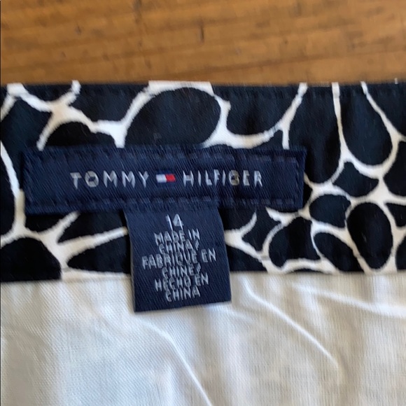 Tommy Hilfiger skirt 14 - Picture 4 of 4